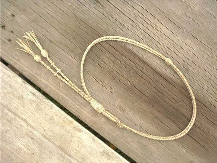 Dec09$04-1.jpg - Custom made Rawhide kangaroo hat band.