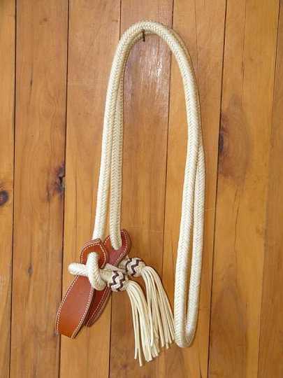 P1130003-1.jpg - Straight beige 12 plait parachute cord split rein with slober straps.