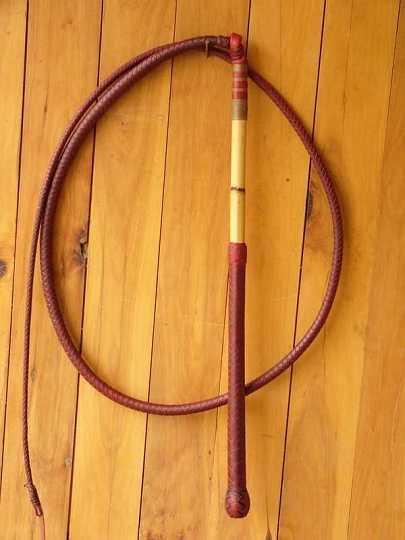 P1130018-1.jpg - 6ft 8 plait australian stock whip made from red kangaroo hide .